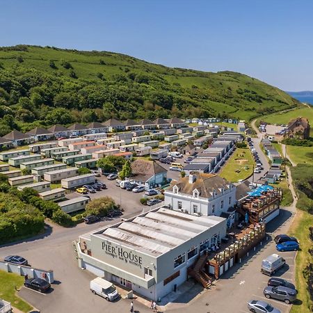 Deluxe Lundy View Villa With Sea Views Уестуърд Хоу Екстериор снимка