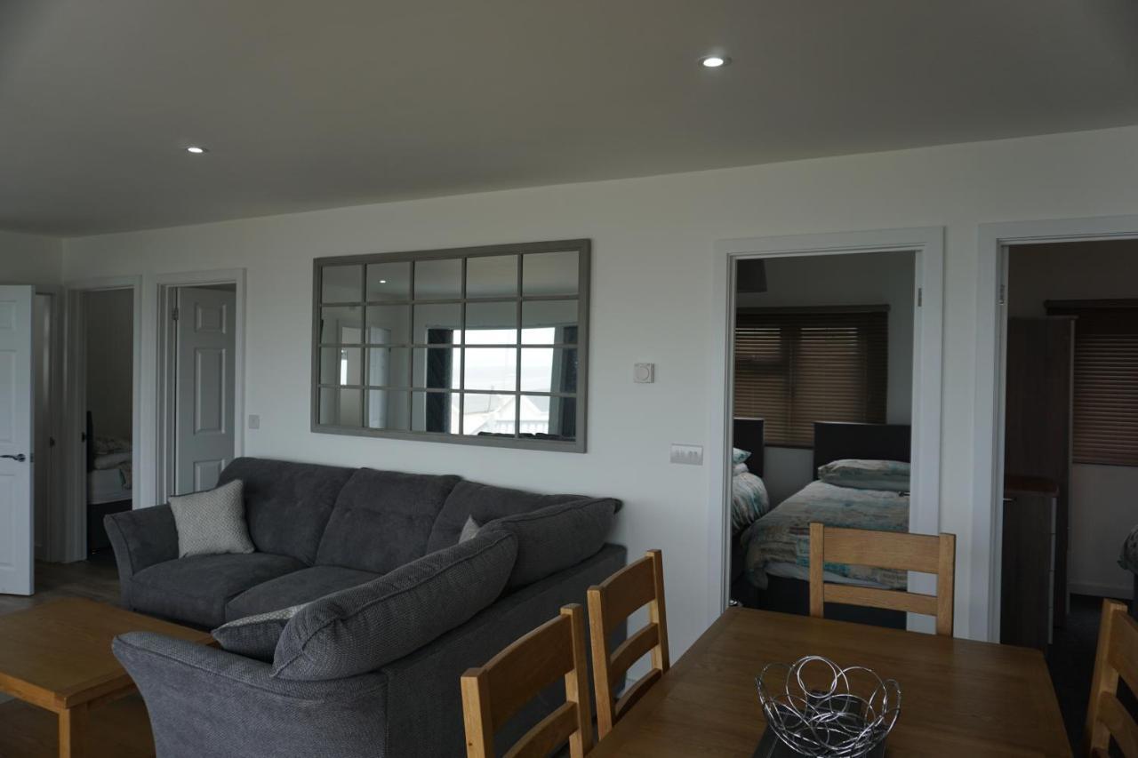 Deluxe Lundy View Villa With Sea Views Уестуърд Хоу Екстериор снимка