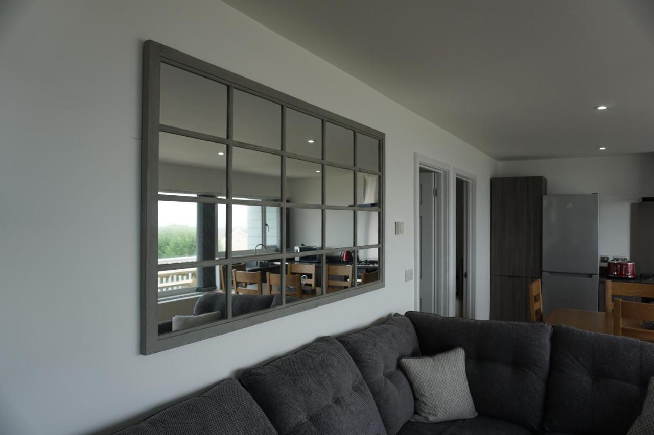 Deluxe Lundy View Villa With Sea Views Уестуърд Хоу Екстериор снимка