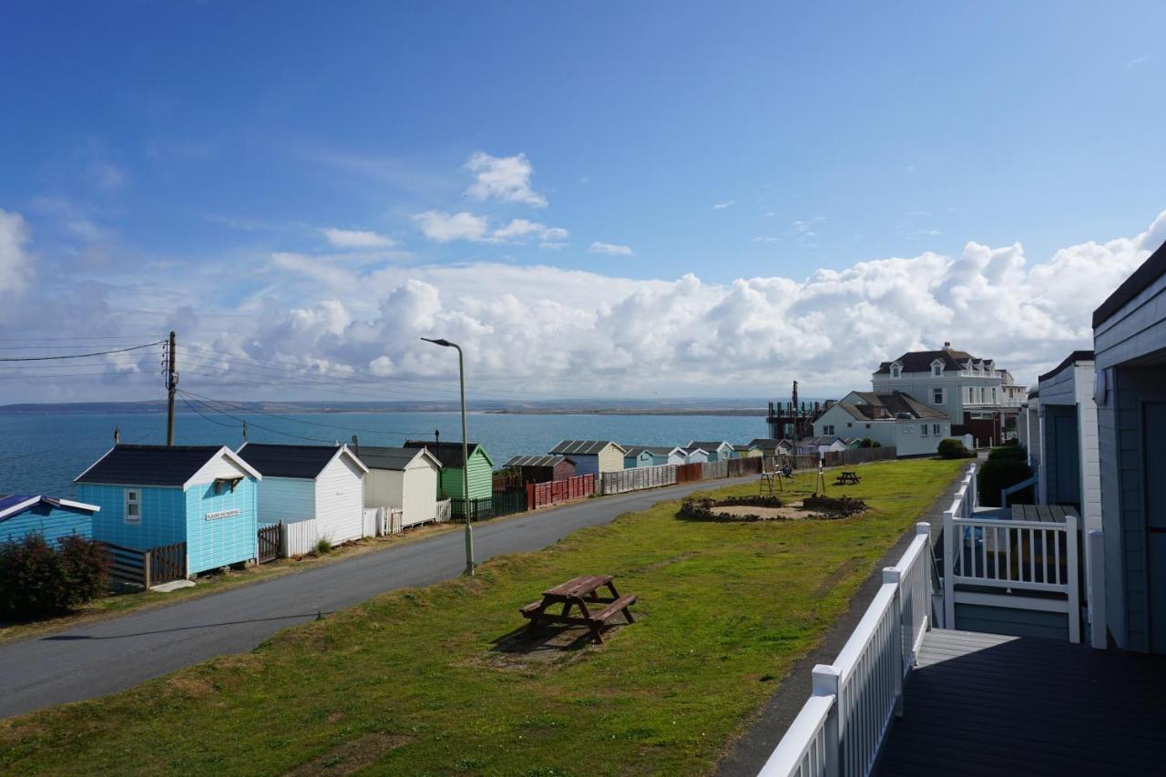 Deluxe Lundy View Villa With Sea Views Уестуърд Хоу Екстериор снимка