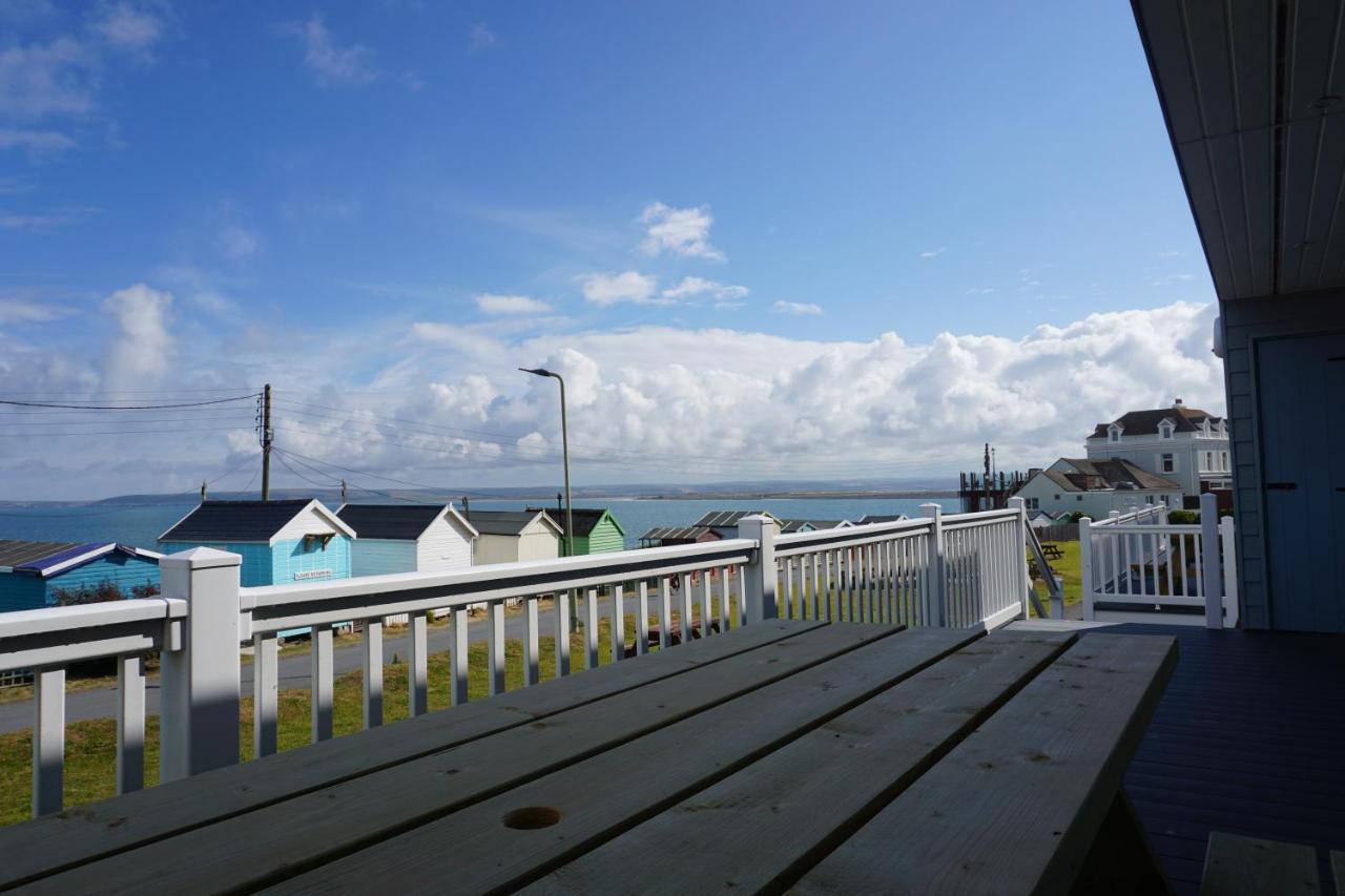 Deluxe Lundy View Villa With Sea Views Уестуърд Хоу Екстериор снимка
